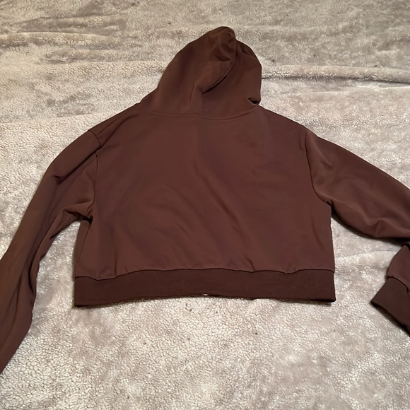 Cropped zip up hoodie - Picture 5 of 5
